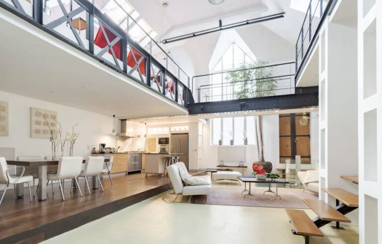 Organiser un anniversaire privé dans un loft parisien : ce que ça change